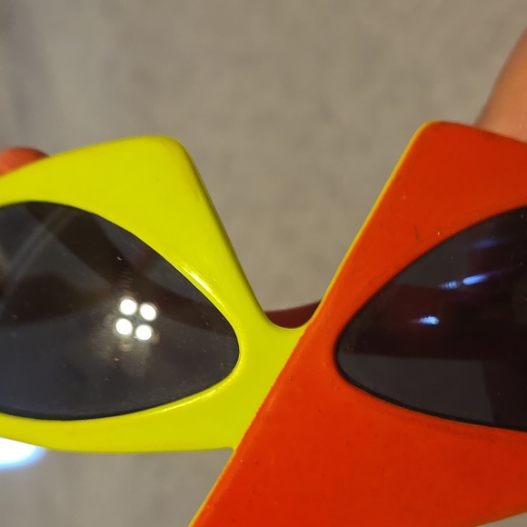 Vintage sunglasses - Picture 3 of 4